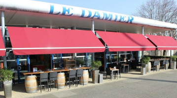 Le Damier food