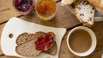 Le Pain Quotidien food