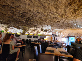 La Grotte d'Auguste food