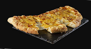 Domino’s Pizza food