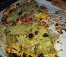 Pizza Puce food