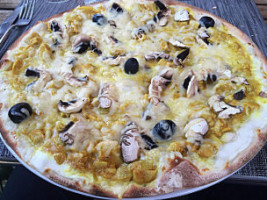 Pizzeria Beausoleil food