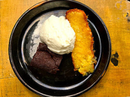 La Tour Cassée food