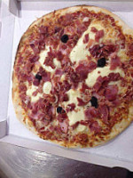 Pizza Lamasse Brice food