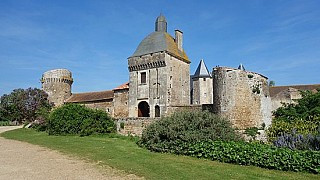 Chateau de Marconnay 