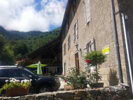 Auberge du Nabre food