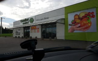 Carrefour Contact Vitry-sur-orne outside