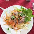 La Petite Table De Saigon food