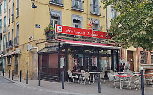Eurl Cafe De La Source inside