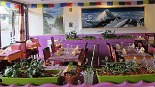 Sarl La Maison D Himalaya food