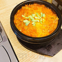 Pong Yong food