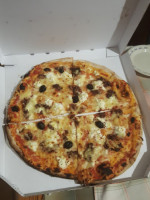 La Pizz' A Dav inside