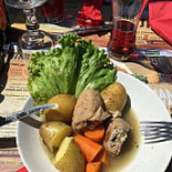 La Croix Des Cheules À l'intérieur