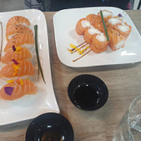 Tanakhi Sushi food