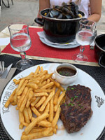 Le Bistrot food