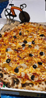 Brasata Pizza Feu De Bois food