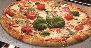 Pizza La Provencale food