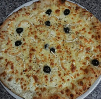 Pizza Délice food