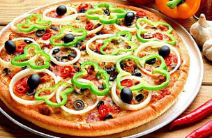 Pizza Mezina food