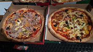 Pizza Fiesta food