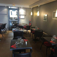 Le Bistrot Des Coquets food