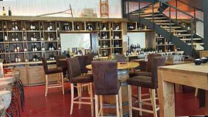 Le Chalet Des Vins Restaurant Bar à Vins food