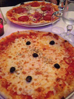 Pizzeria Juliano food