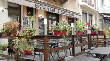 Le Chataignier food