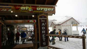 Brasserie Le Val Thorens food