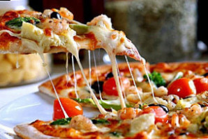 Sirrentina Pizza food