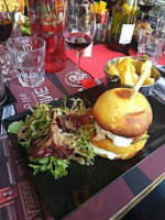 Café Saint Antoine food
