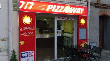 Pizza Way inside