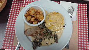 Auberge De La Tourette food