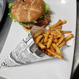 La Roche D'or Nourriture