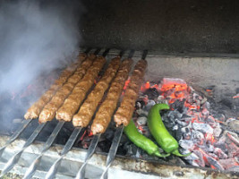 Barbecue Charbon De Bois food