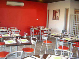 Le Relais De La Boule D'or food