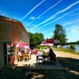 La Guinguette De La Cadie À l'intérieur