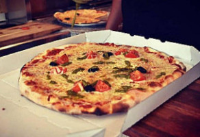 Pizza Del Sol food