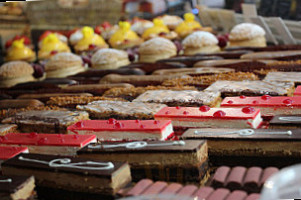 Baguette Éclair food