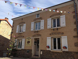 L’auberge Des Petits food