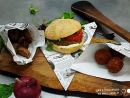 Le Burger Gascon food