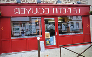 Le Petit Ecuyer (restaurant, Bar, Traiteur) food