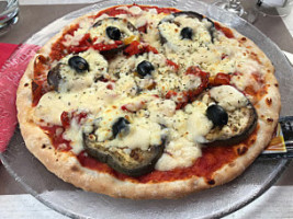 Ibis Kitchen Pizza Pasta food