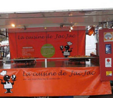La Cuisine De Jac Jac inside