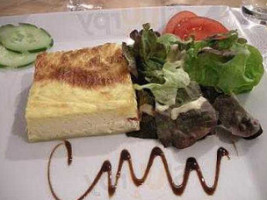 La Pietra Cafe Des Platanes food