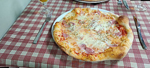 Pizzeria U Rossu food