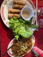 Grillades De Saigon food
