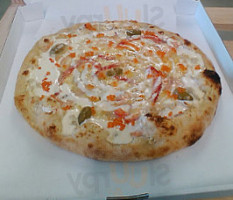 Pizza Rosano food