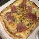La Tour De Pizz' Abzac Comida