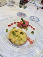 Hôtel De Bordeaux food